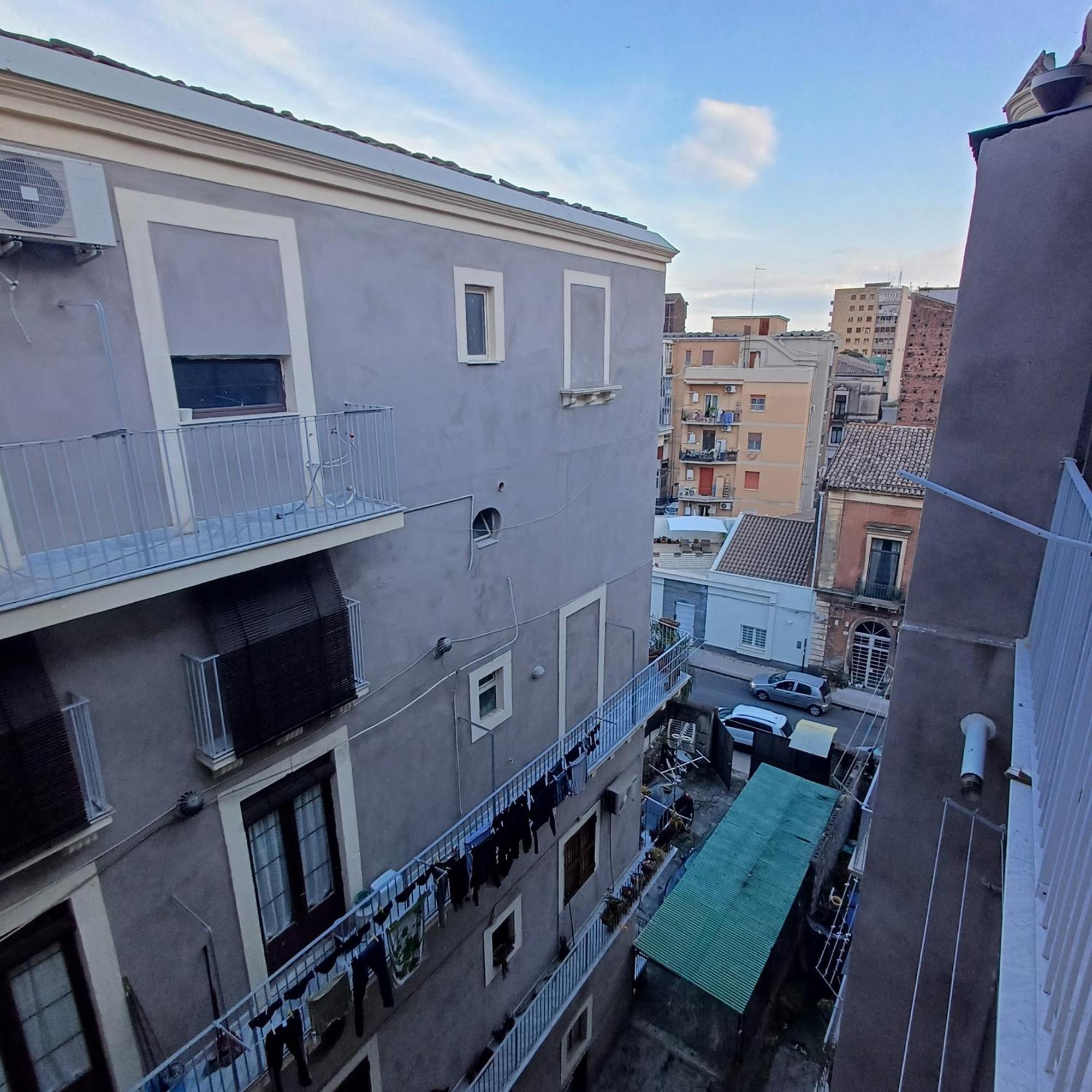 Verdi Apartments Катания Екстериор снимка